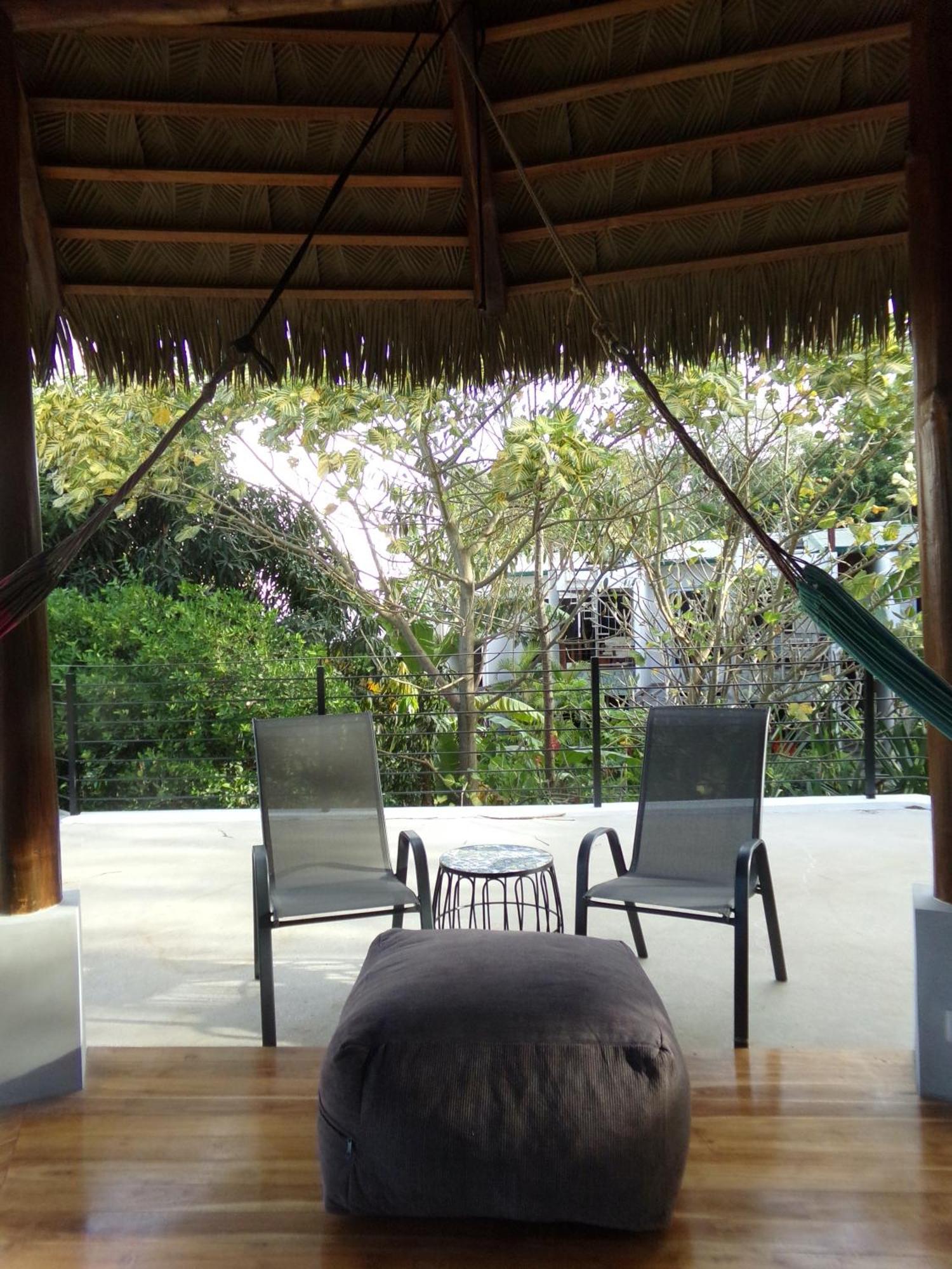 Iluminar Beachfront Suites Nosara Eksteriør bilde